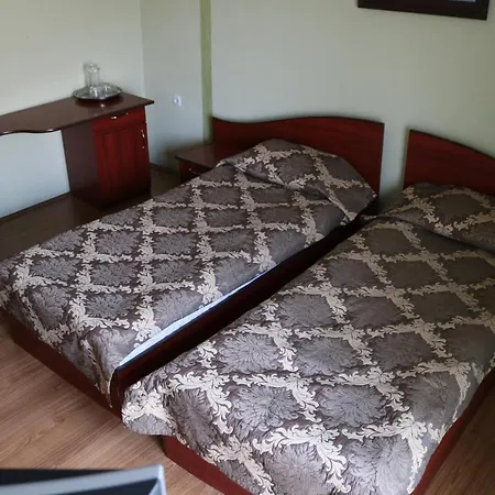 Hotel ***феєрія Tyachiv