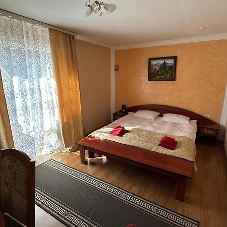 ***феєрія Готель